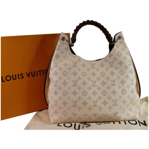 LOUIS VUITTON Carmel Mahina Calf Leather Hobo Bag Cream - Image 3