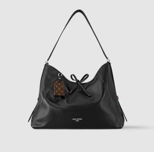 Louis Vuitton M25143 CarryAll MM