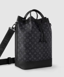 Alternative view of Louis Vuitton M46693 Maxi No? Sling