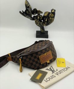 Alternative view of Louis Vuitton Discovery Bumbag Gaston Labels