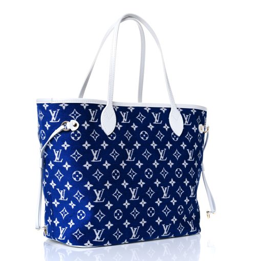 LOUIS VUITTON Jacquard Velvet Monogram - Image 3