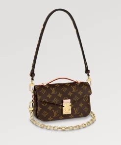 LOUIS VUITTON POCHETTE M?TIS EAST WEST