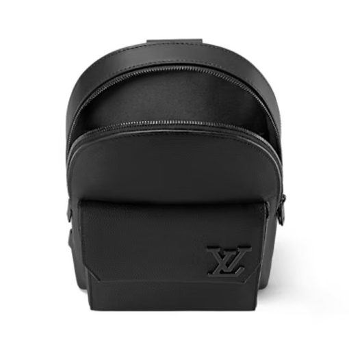 Louis Vuitton Street Style Shoulder Bags - Image 3