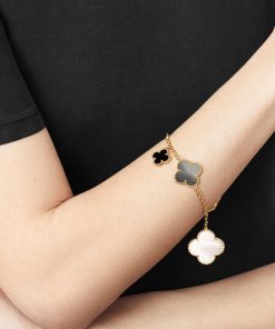 Van Cleef & Arpels Inspired Magic Alhambra bracelet 5 motifs